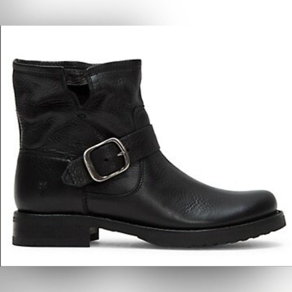 Frye Veronica Black Leather Bootie Size 9